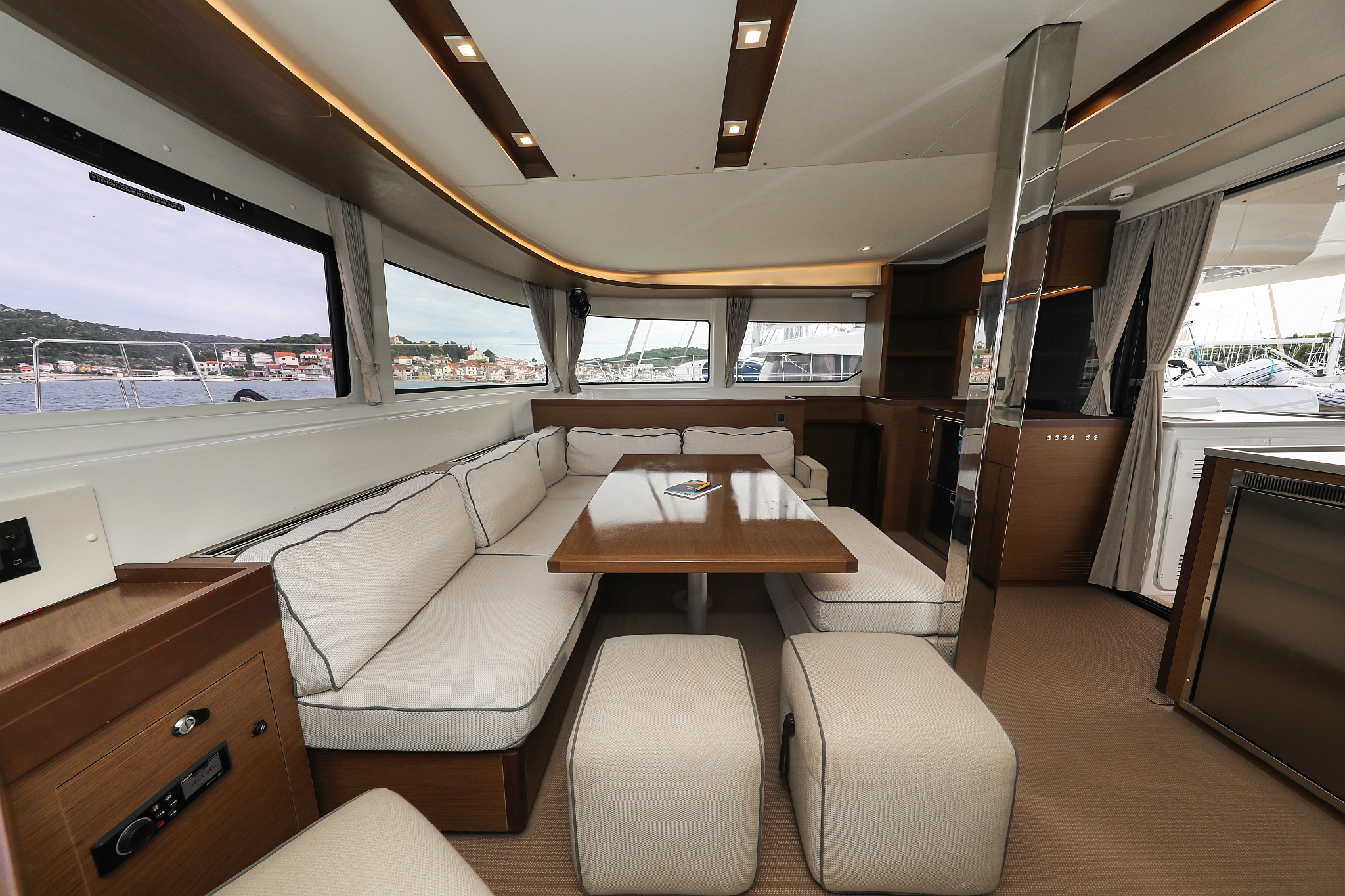 Lagoon 46 – 4 + 2 cab. – Excellence