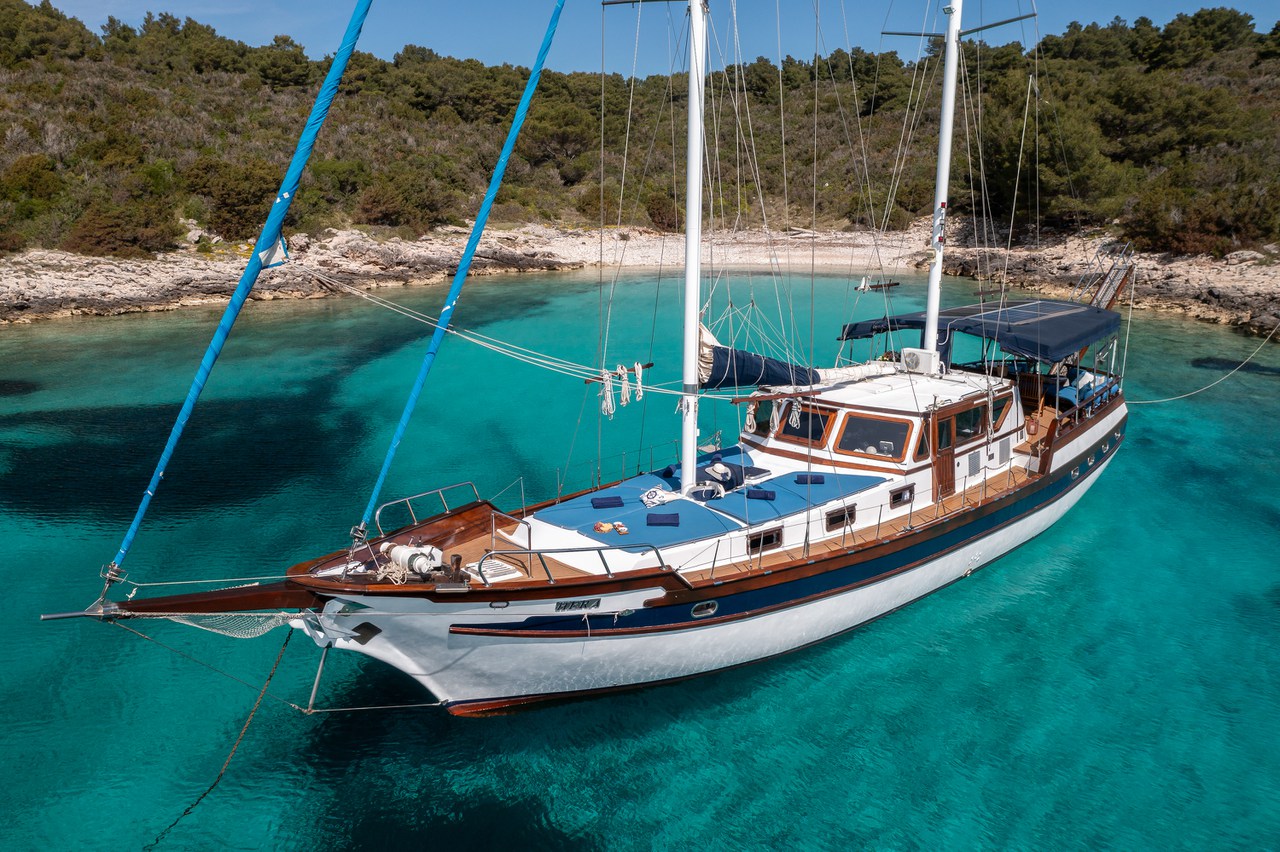 Hera charter yacht croatia