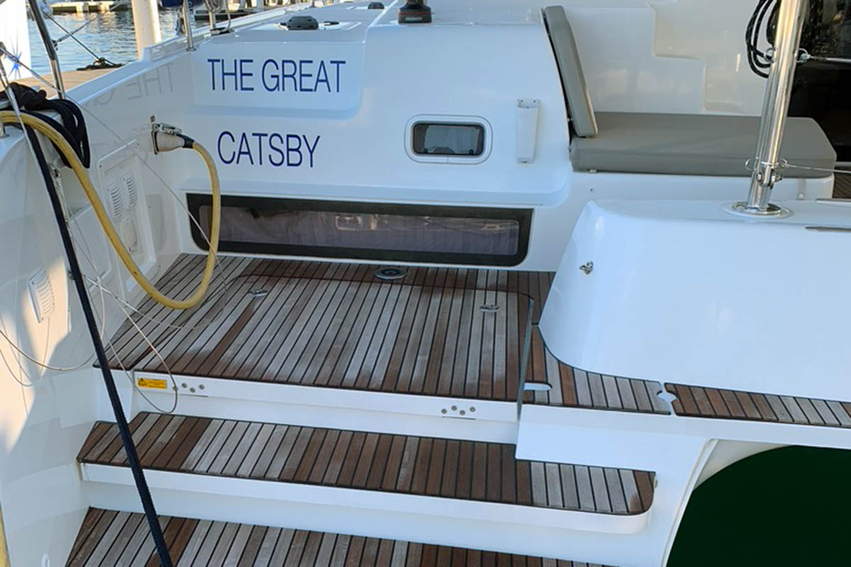 Lagoon 42 – 4 + 2 cab. – The Great Catsby