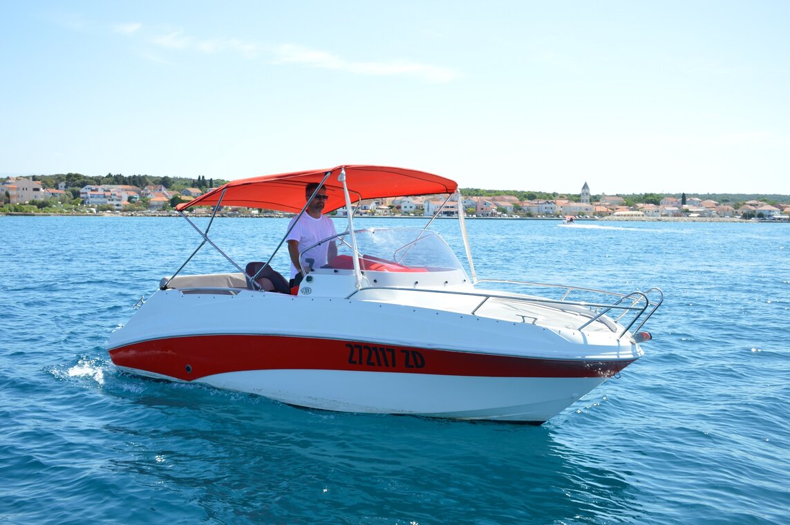 Motorni čoln Marine Time 565 Sundeck Zadarska regija, Hrvaška 5
