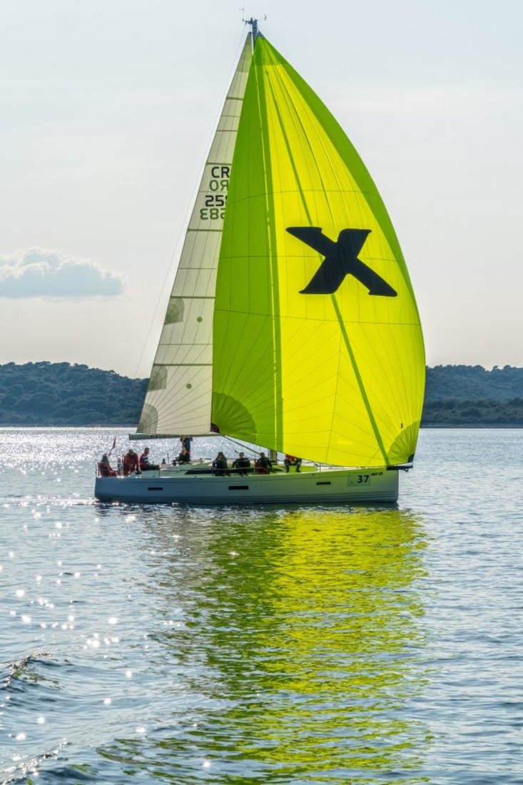 x-Yacht X4³ - Xara