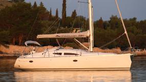 Elan 384 Impression - Multihull Yachting